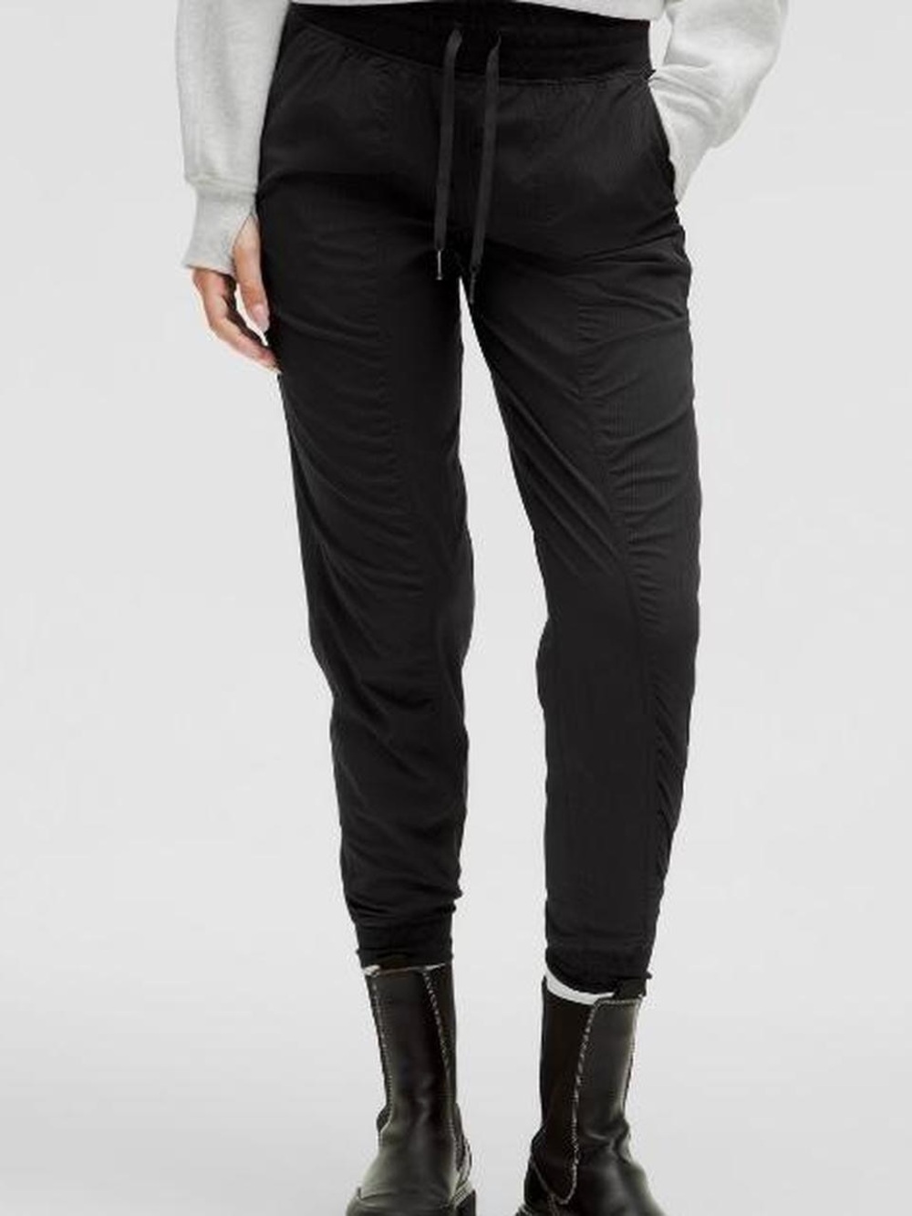 Lululemon Black Women's Jogger Pants - Comfortable Everyday Style